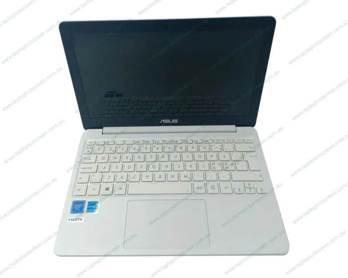 ASUS エイスース X207N モバイルPC ASUS エイスース X207N モバイルPC